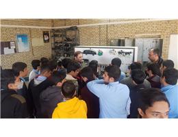 بازدید دانش آموزان مدرسه پسرانه شاهد امام صادق (ع) شهرستان از مرکز آموزش فنی و حرفه ای کاشمر1401