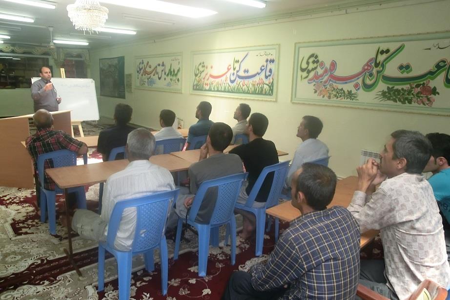 برگزاری دوره آموزش مهارتی ویژه زندانیان شهرستان کاشمر