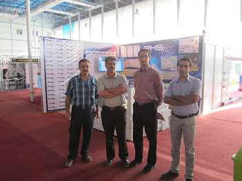 بازدید مربیان برق مرکز از نمایشگاه صنعت برق مشهد