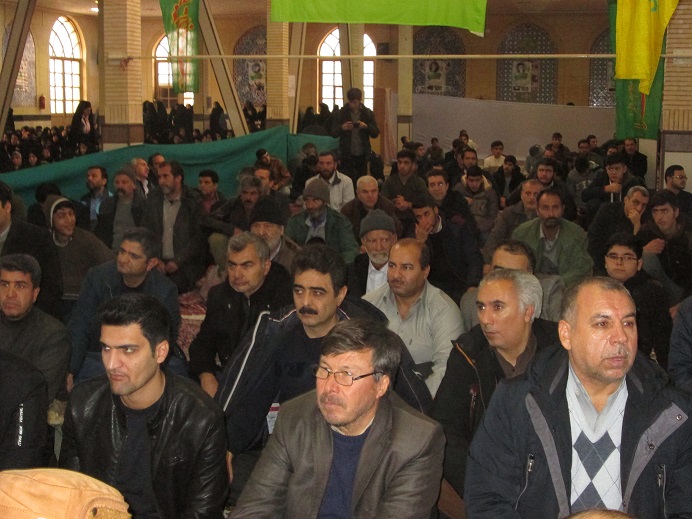حضور پرشور کارکنان مرکز آموزش فنی و حر فه ای درگز در مراسم بزرگداشت یوم الله 9 دی به همراه ملت انقلابی و با بصیرت ایران 