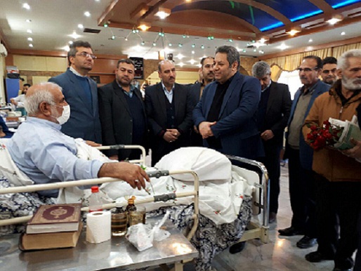 بمناسبت دهه مبارک فجر بازدید از آسایشگاه جانبازان امام خمینی
