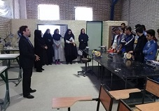 دانش آموزان و دانشجویان تایباد از مرکز آموزش فنی وحرفه ای شهید عباسیان تایباد بازدید کردند .